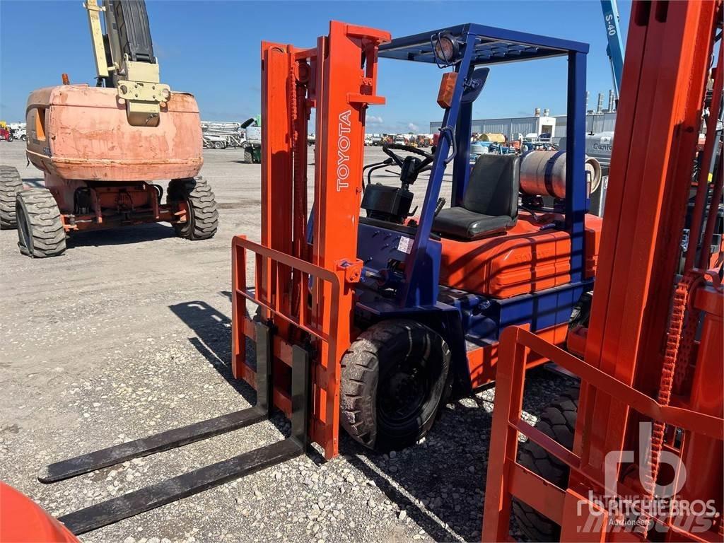 Toyota 5FG25 Dízel targoncák