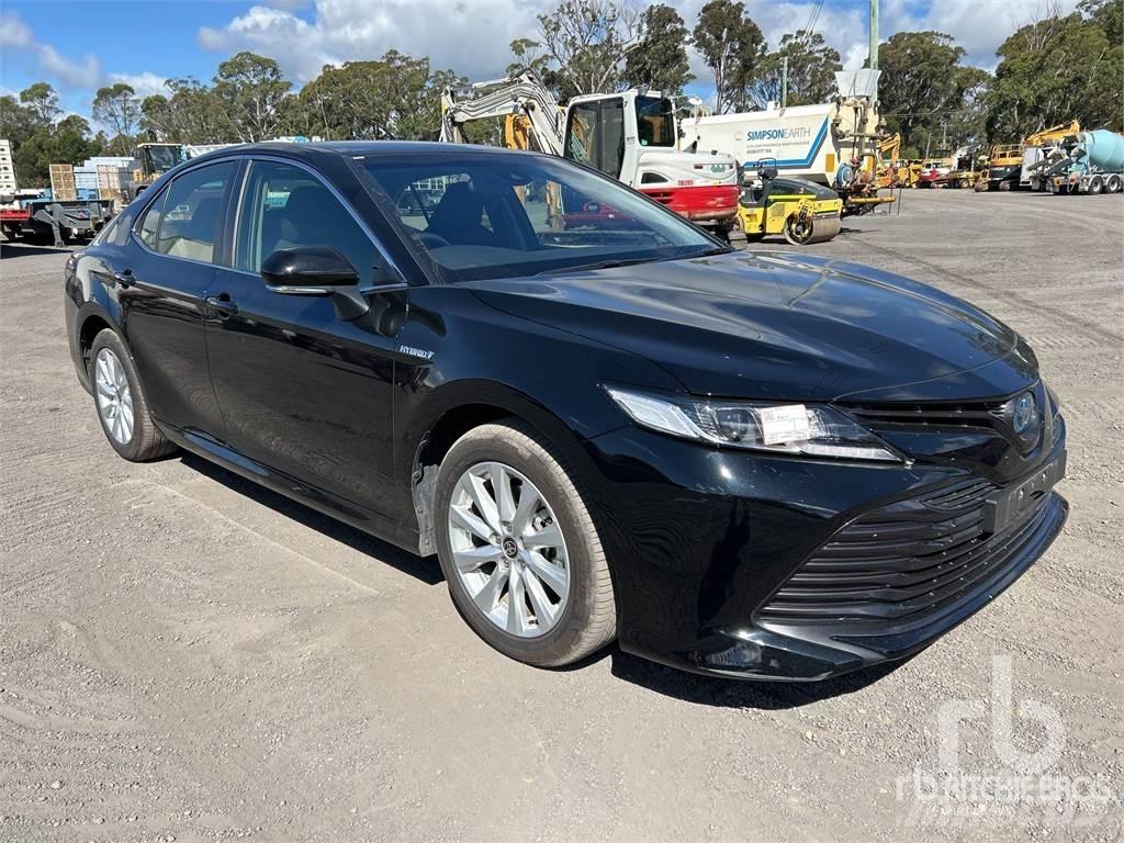 Toyota CAMRY Kistehergépjárművek