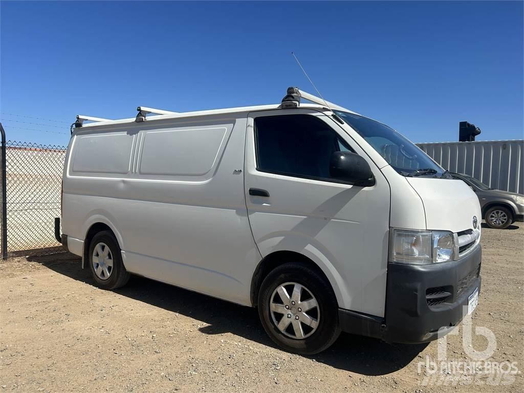 Toyota HIACE Hűtős