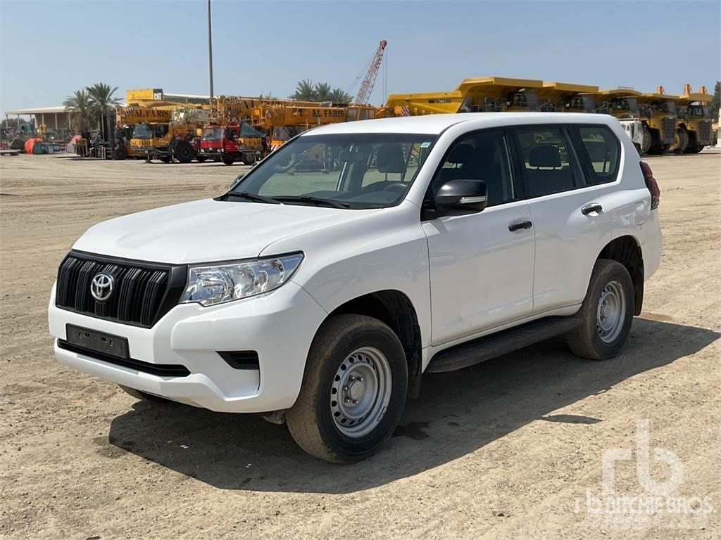 Toyota PRADO Kis teherszállító/Platós kocsi