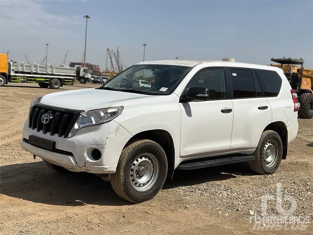 Toyota PRADO Kis teherszállító/Platós kocsi