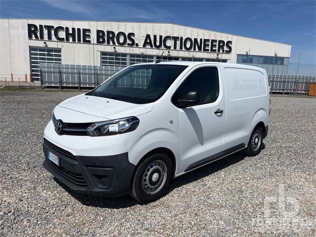 Toyota PROACE Transporterek