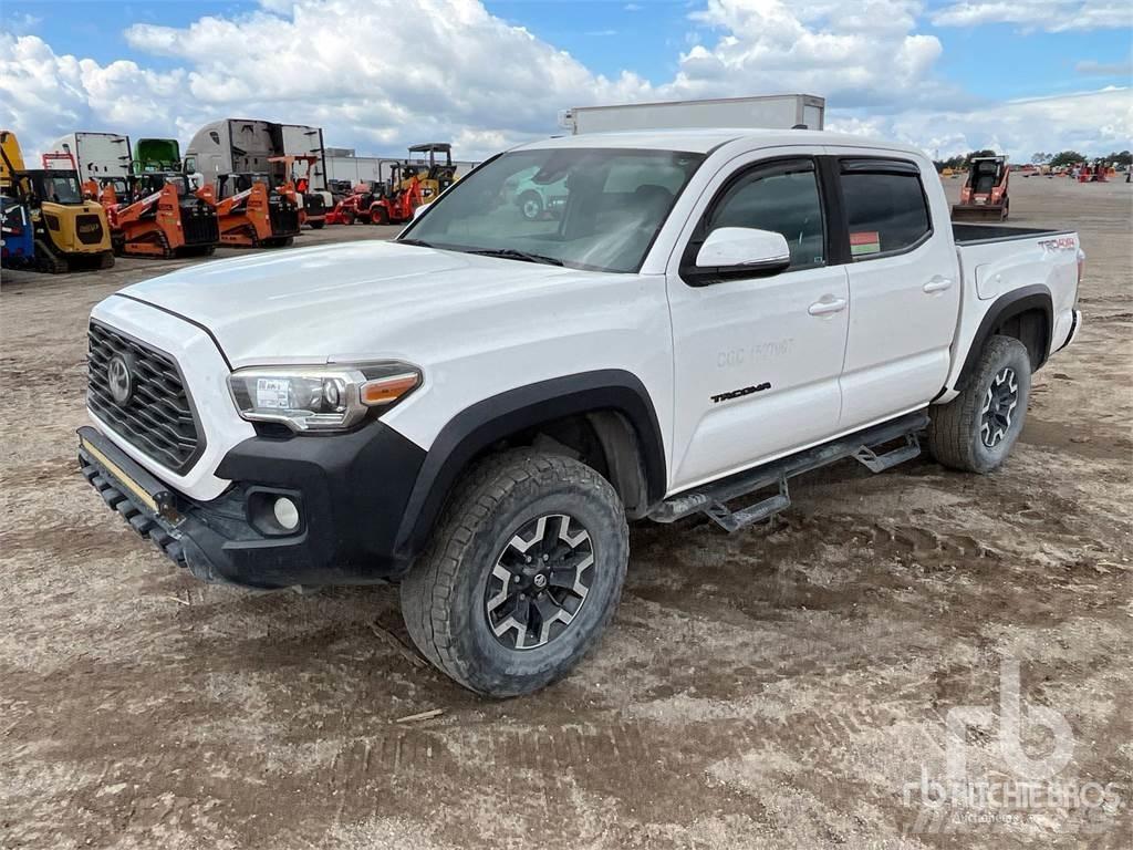 Toyota TACOMA Kis teherszállító/Platós kocsi