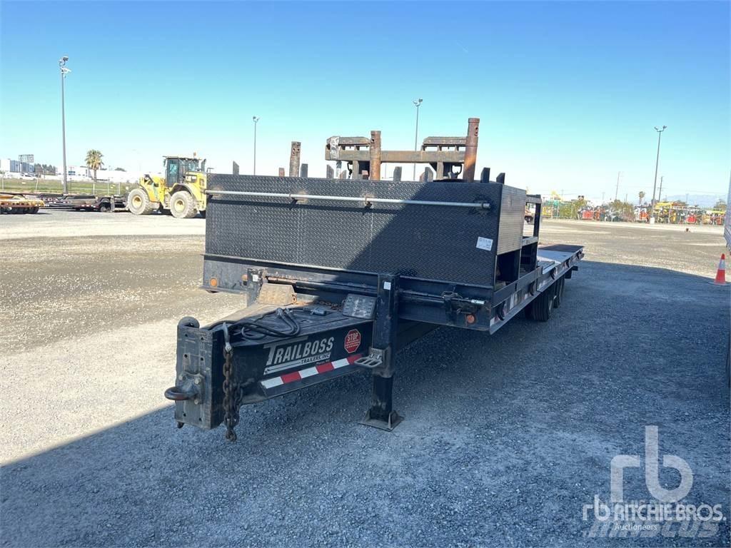  TRLBS 28 ft T/A Mélybölcsős