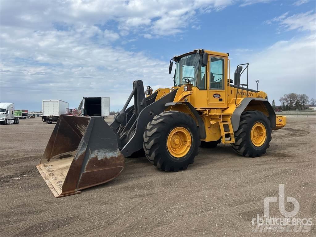 Volvo L110E Gumikerekes homlokrakodók
