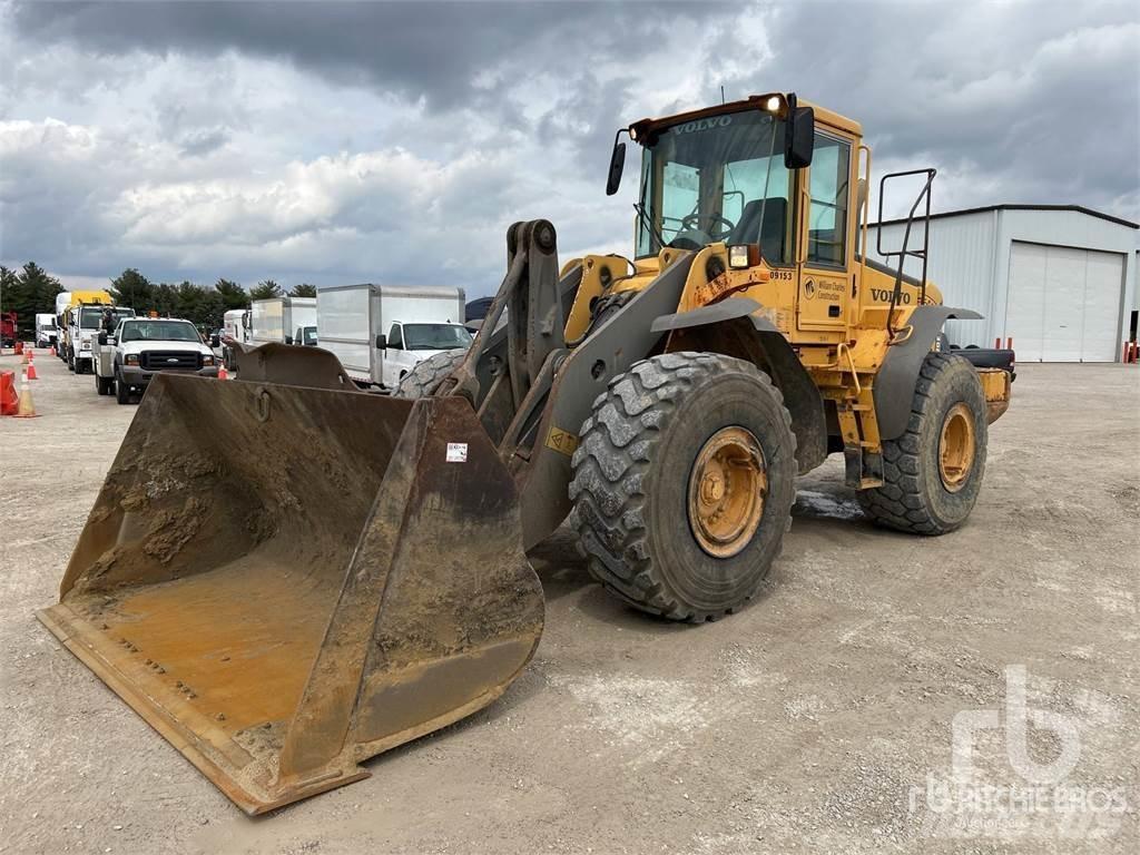 Volvo L120E Gumikerekes homlokrakodók