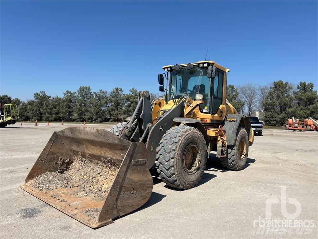 Volvo L90H Gumikerekes homlokrakodók