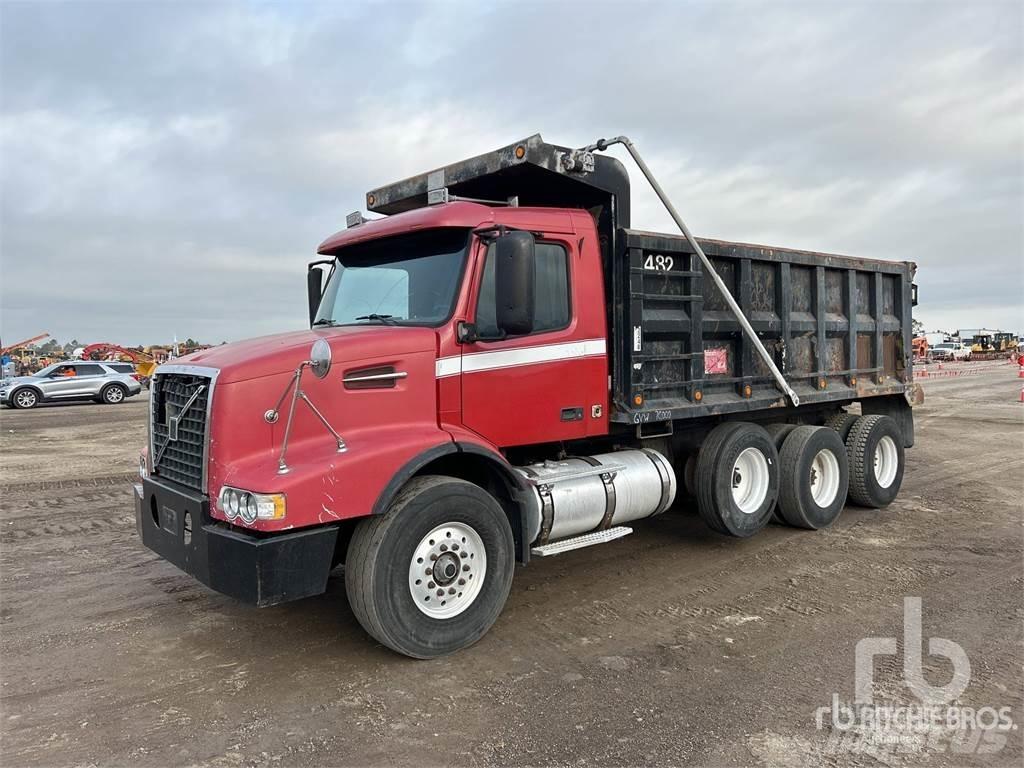 Volvo VHD Billenő teherautók