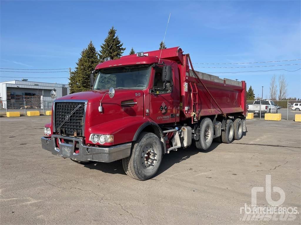 Volvo VHD84B300 Billenő teherautók