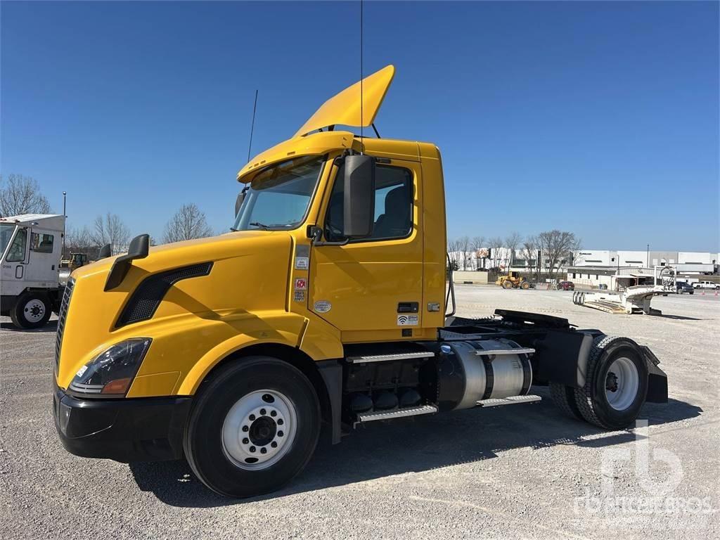 Volvo VNL42300 Nyergesvontatók