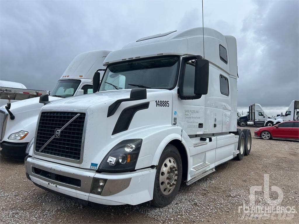 Volvo VNL670 Nyergesvontatók