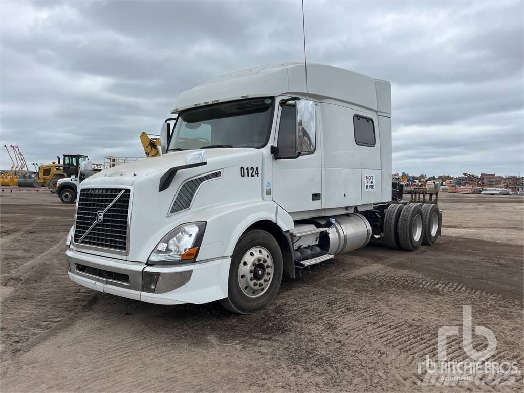 Volvo VNL730 Nyergesvontatók