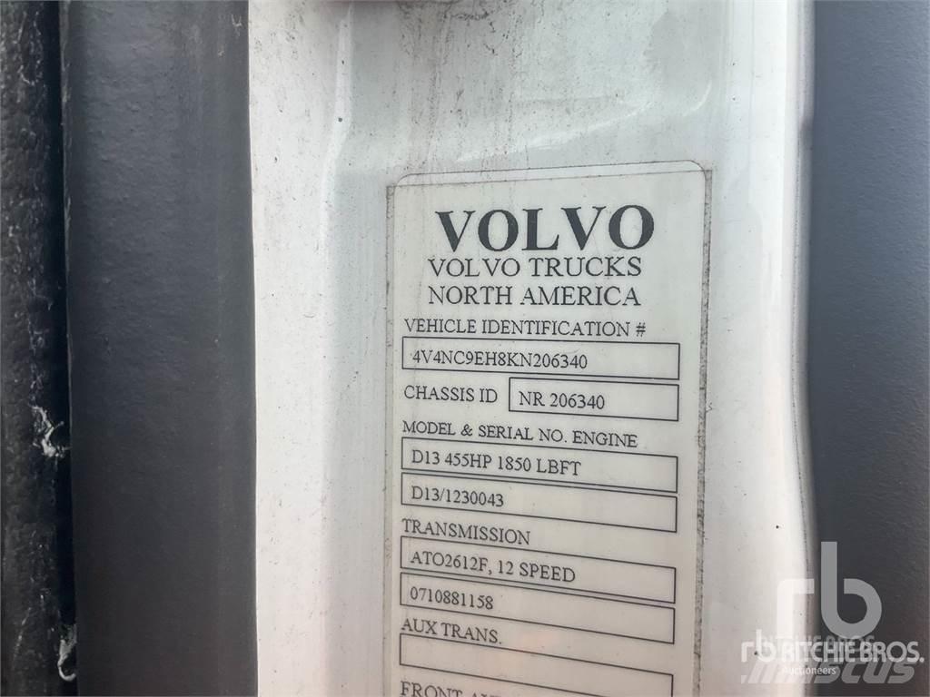 Volvo VNL760 Nyergesvontatók