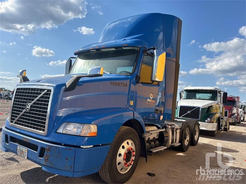 Volvo VNM200 Nyergesvontatók
