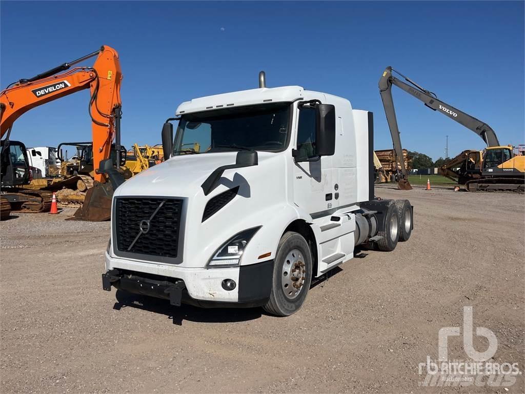 Volvo VNR400 Nyergesvontatók