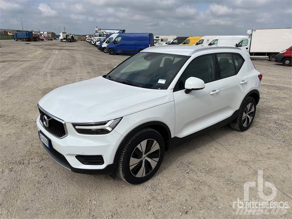 Volvo XC40 Kis teherszállító/Platós kocsi