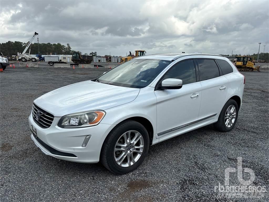 Volvo XC60 Kis teherszállító/Platós kocsi