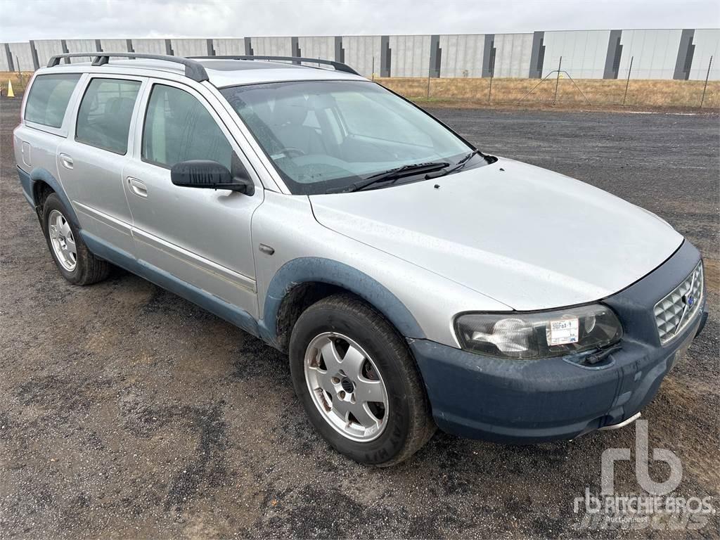 Volvo XC70 Kistehergépjárművek