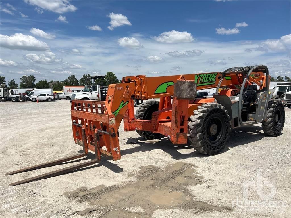 Xtreme XRM1254 Teleszkópos rakodók