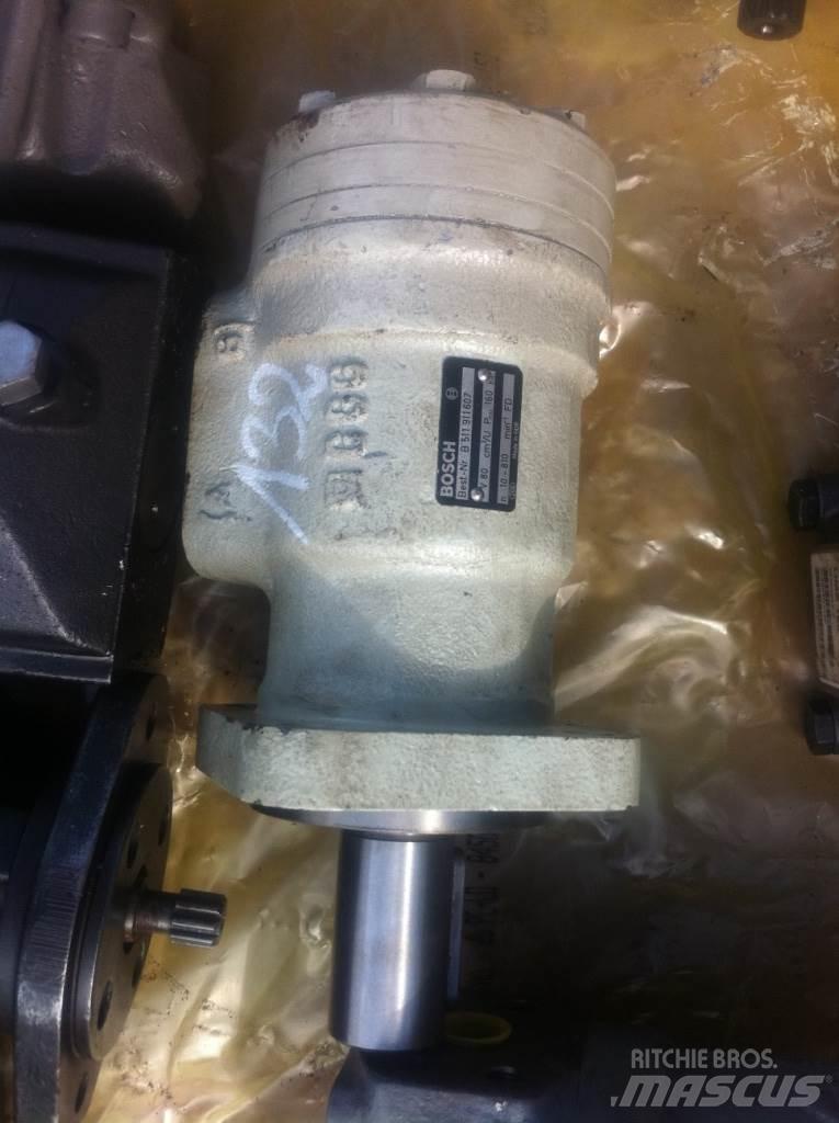 Bosch B511911607 Motorok