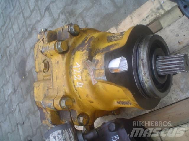 Komatsu 81D-021 7YY24 Motorok