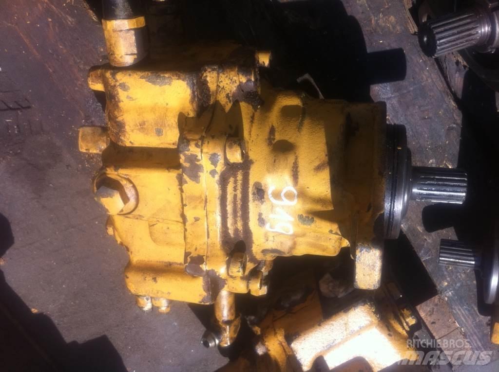 Komatsu E2158574 7484 200 Motorok