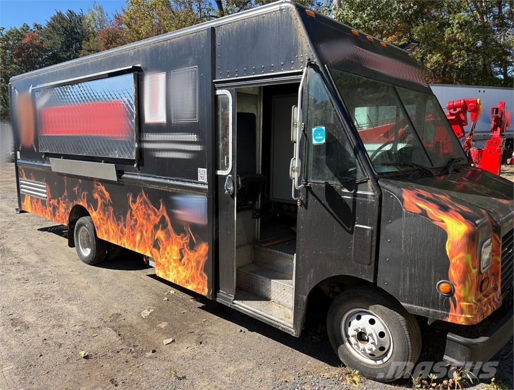 Ford E-350 Dobozos teherautók