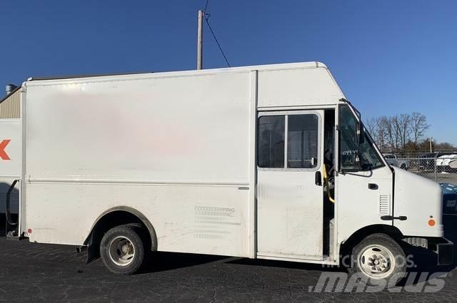 Ford E350 Dobozos teherautók