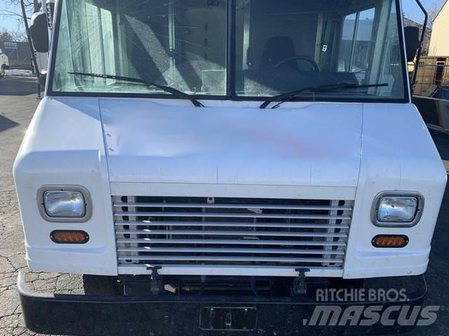 Ford E350 Dobozos teherautók