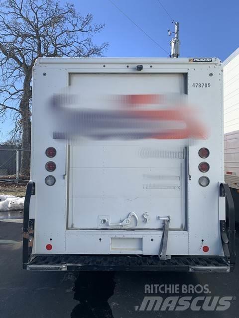 Ford E350 Dobozos teherautók