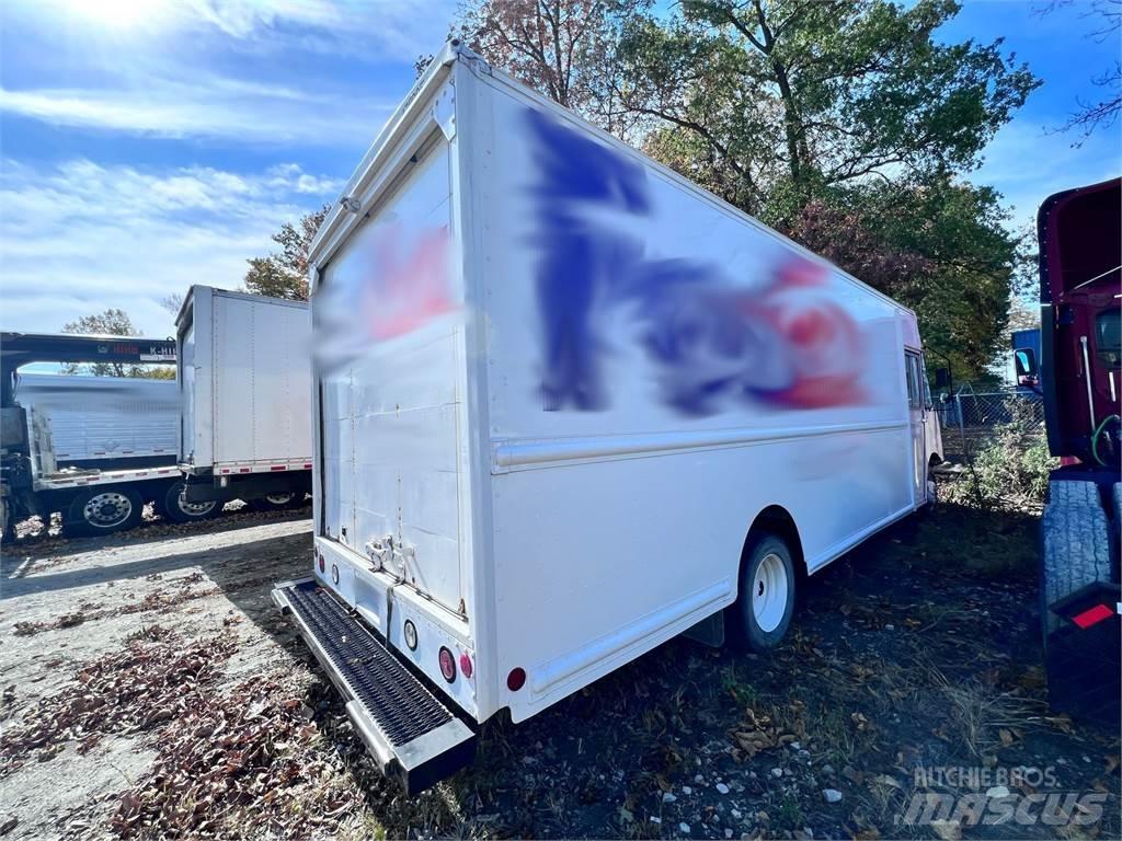 Ford F59 Dobozos teherautók