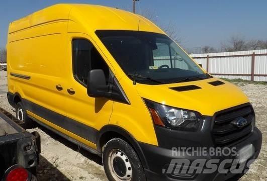 Ford Transit 250 Egyéb