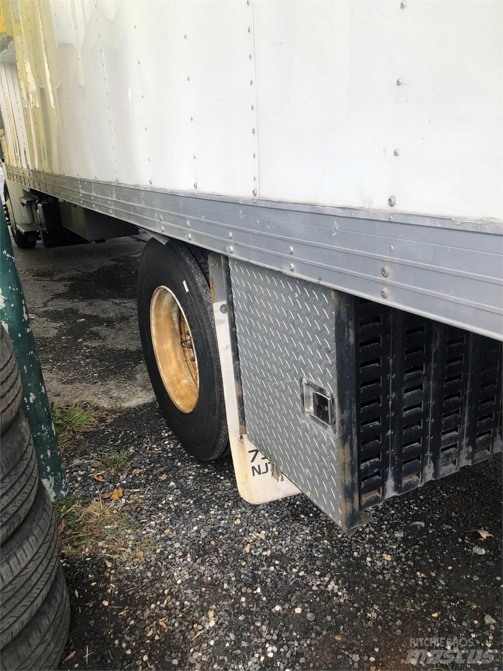Freightliner M2 Egyéb