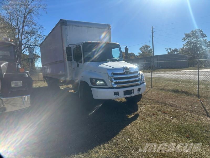 Hino 258LP Dobozos teherautók
