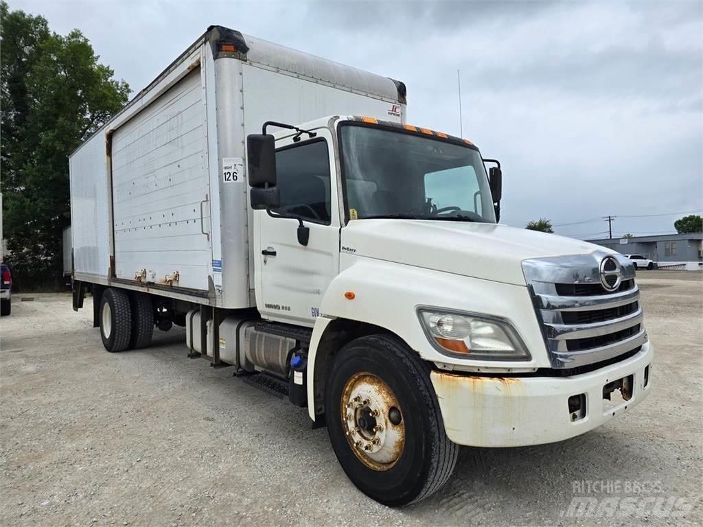 Hino 268 Dobozos teherautók