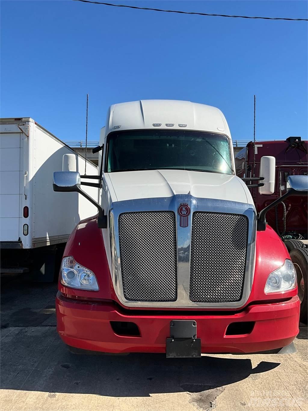 Kenworth T680 Nyergesvontatók