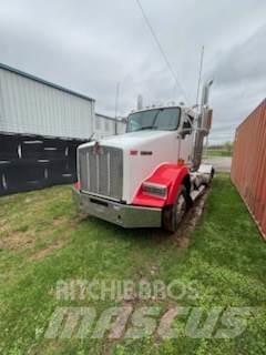 Kenworth T800W Nyergesvontatók
