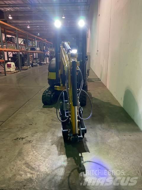  Kymron XH26D Lánctalpas kotrók