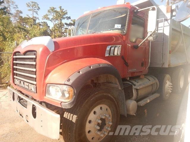 Mack GU713 Billenő teherautók