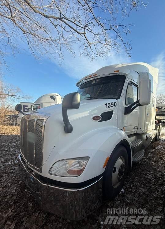 Peterbilt 579 Nyergesvontatók