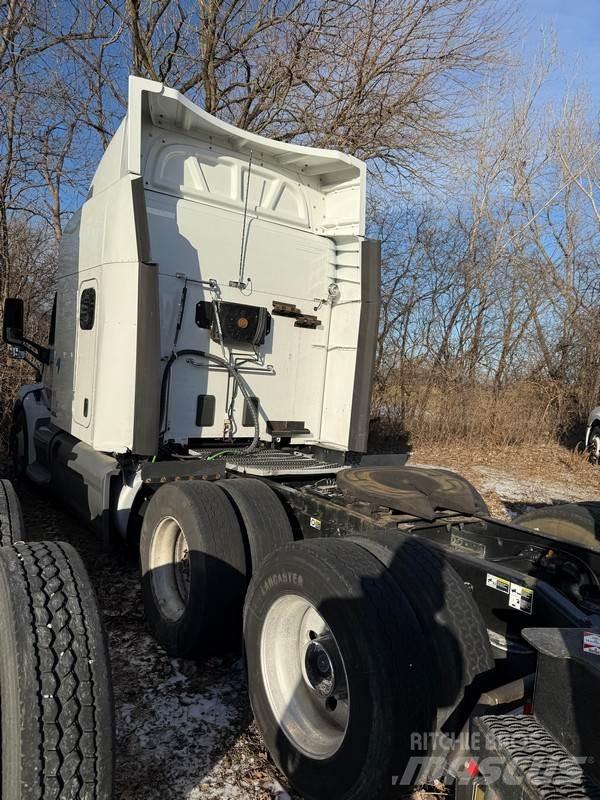 Peterbilt 579 Nyergesvontatók