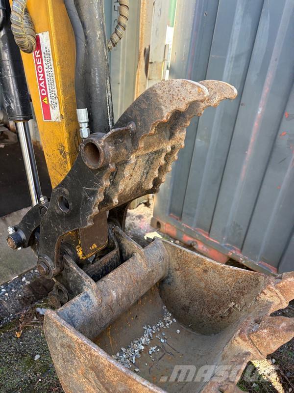 Sany SY16C Mini kotrók < 7t