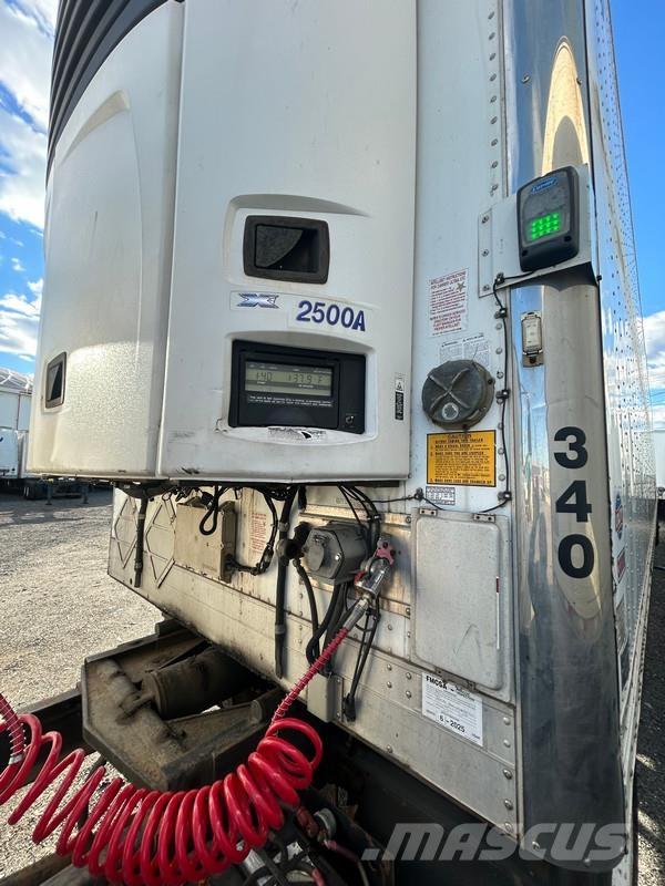 Utility VS2RA Járműszállító pótkocsik