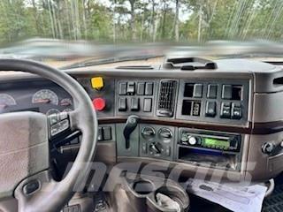 Volvo VNL64T780 Nyergesvontatók
