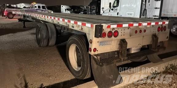 Wilson Flatbed Platós / Ponyvás pótkocsik