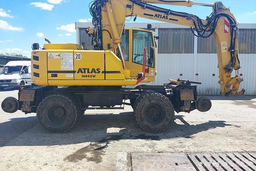 Atlas 1604 ZW Gumikerekes kotrók