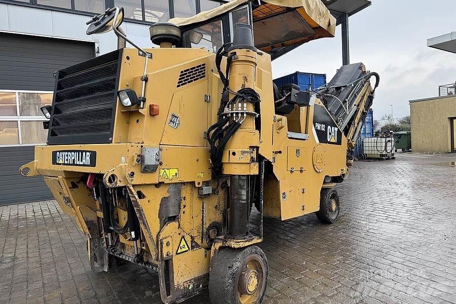 CAT PM 102 Aszfalt marók