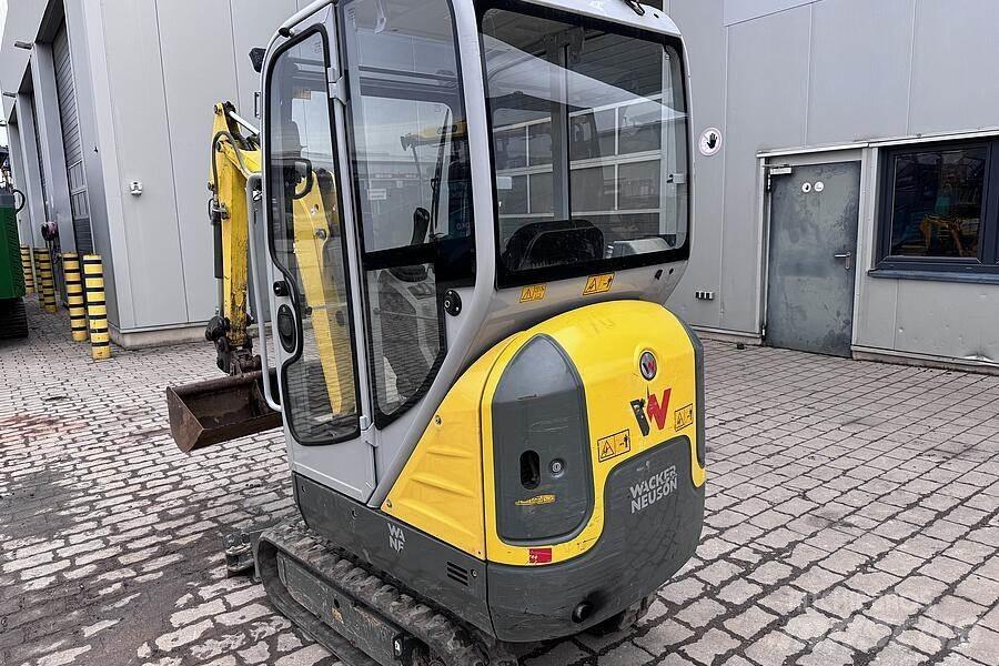 Neuson ET 16 Mini kotrók < 7t