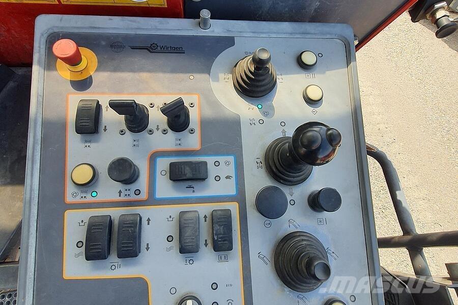 Wirtgen W 250 Aszfalt marók