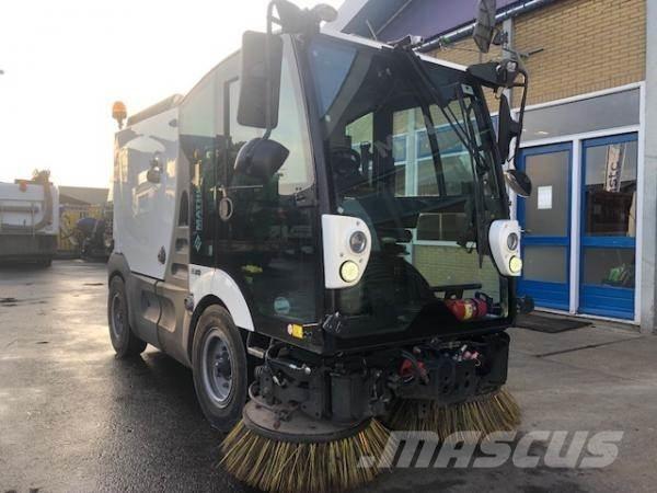 Mathieu Azura MC 210 Flex Úttakarító gépek